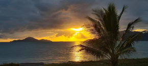 Cardwell Beachfront Motel